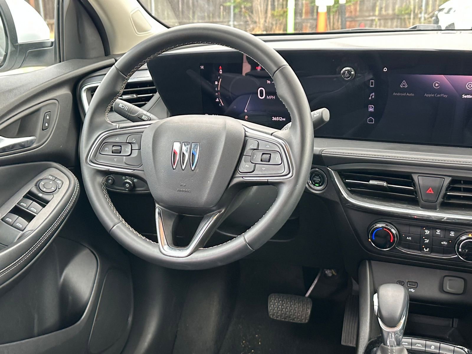 Used 2025 Buick Encore GX Preferred image 33