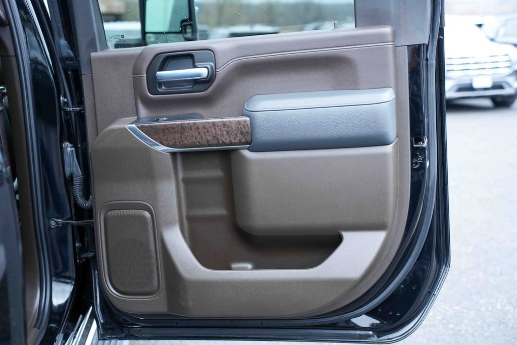 Used 2023 GMC Sierra 2500 Denali image 19