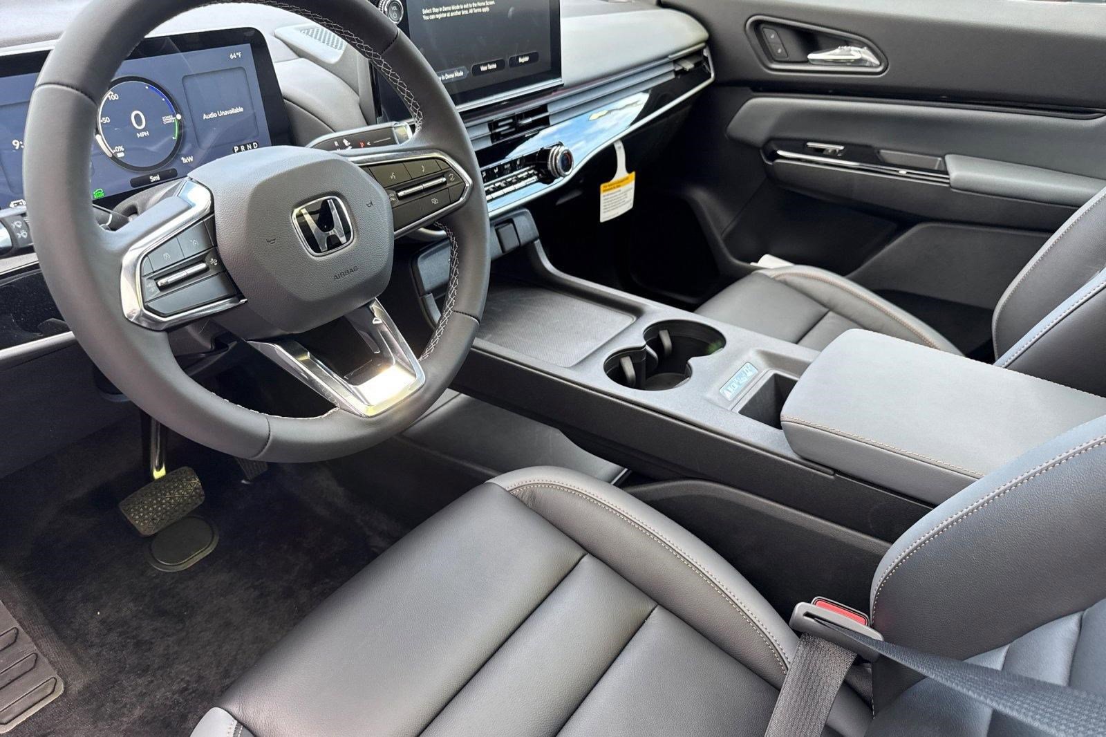 New 2026 Honda Prologue Touring image 4