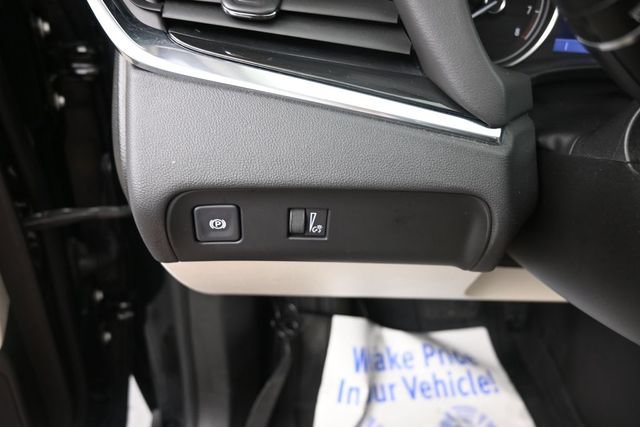 Used 2022 Buick Enclave Essence w/ Experience Buick Package FWD image 25