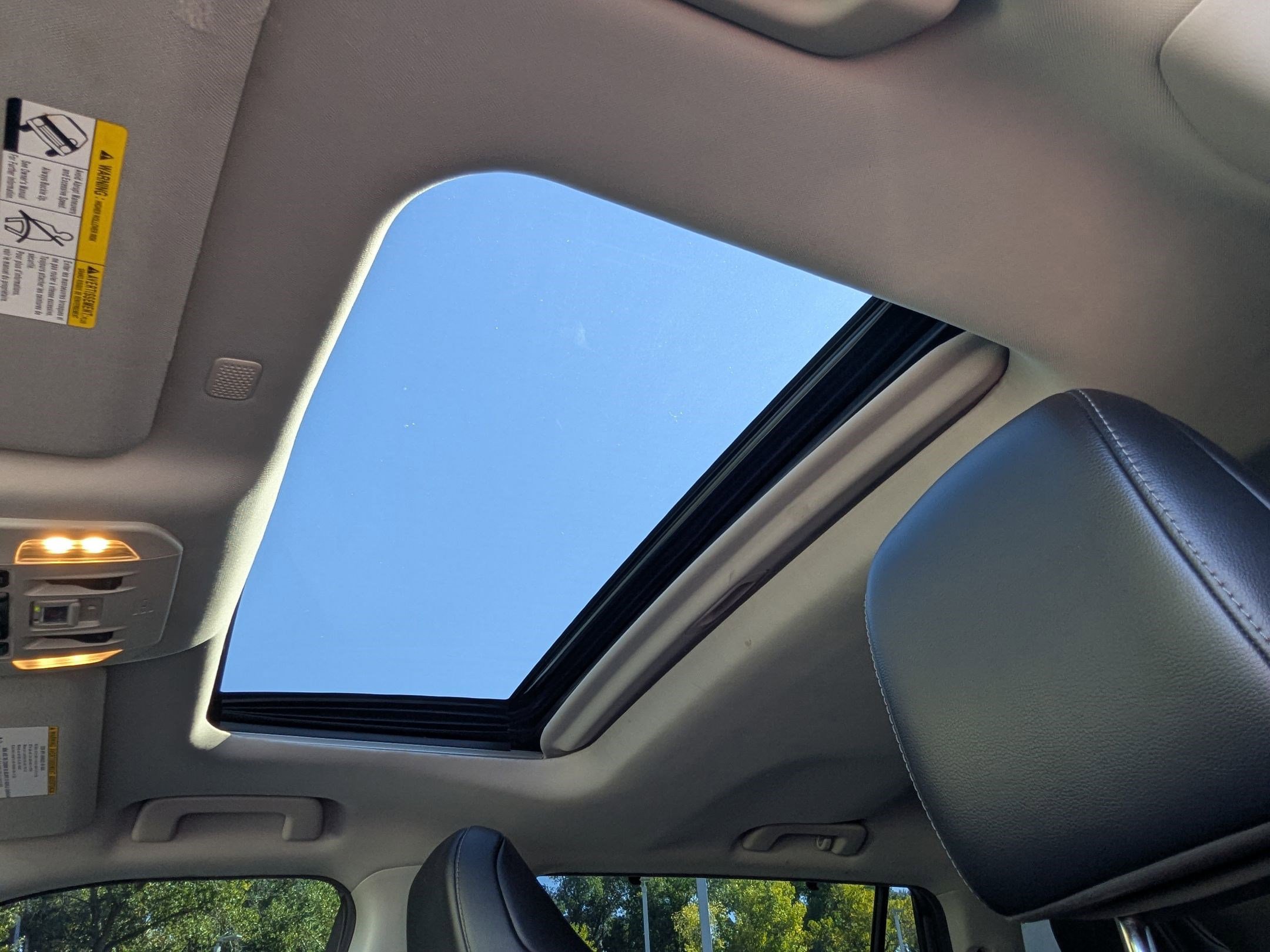 Used 2021 Toyota Highlander Limited image 31