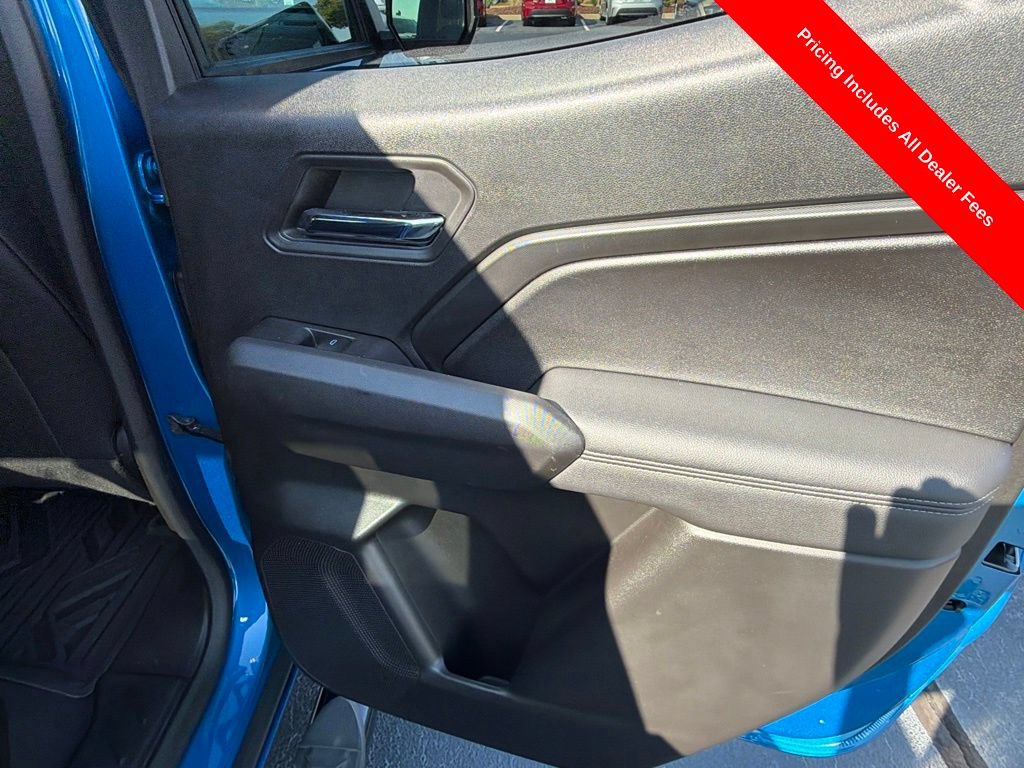 Used 2023 Chevrolet Colorado LT w/ LT Convenience Package III AWD/4WD image 46