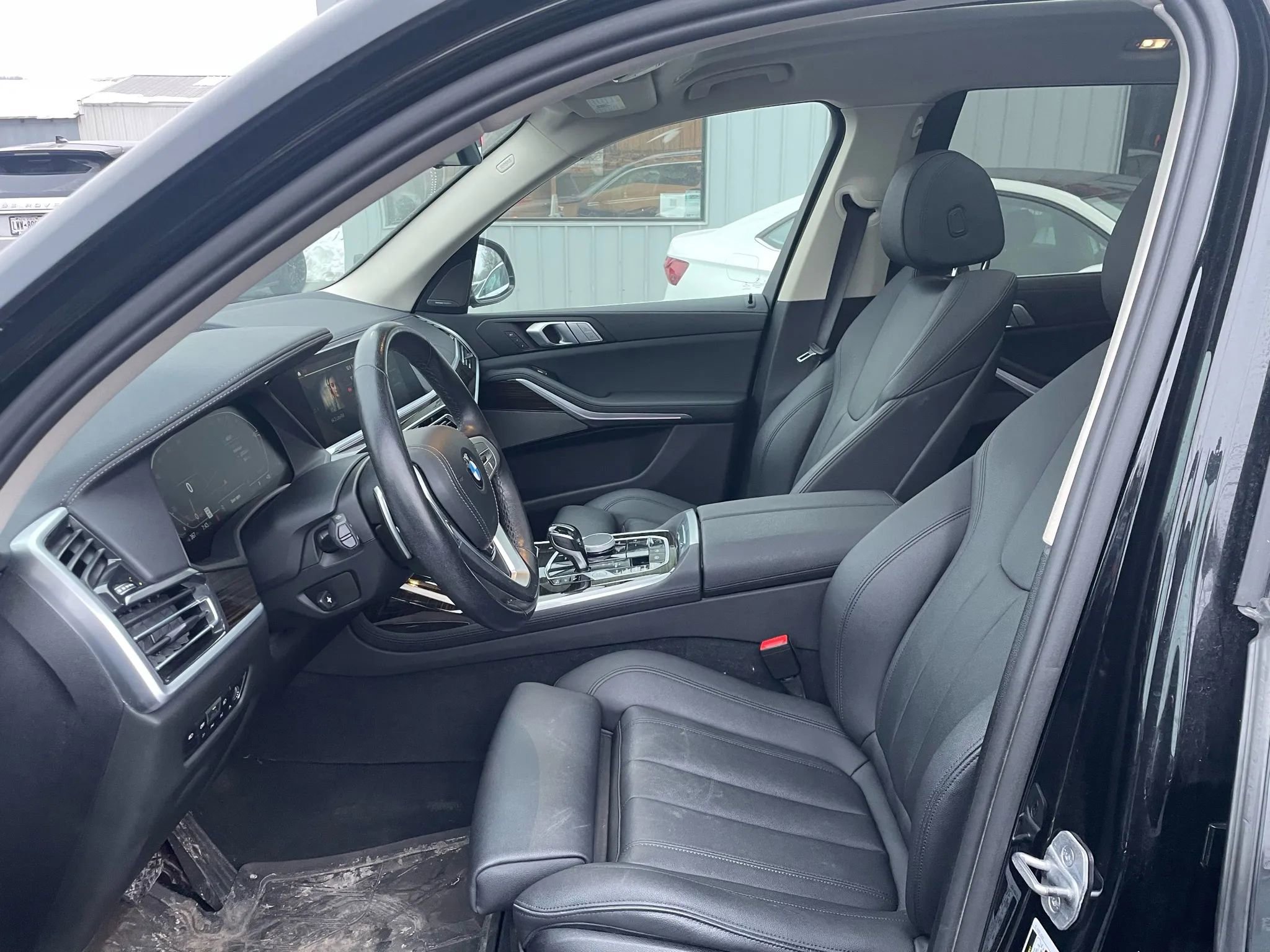 Used 2021 BMW X7 xDrive40i w/ Premium Package AWD/4WD image 19