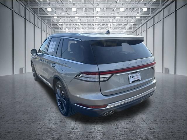 Used 2023 Lincoln Aviator Reserve w/ Equipment Group 201A AWD/4WD image 3