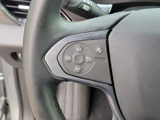 Certified 2023 Chevrolet Traverse LT FWD image 27