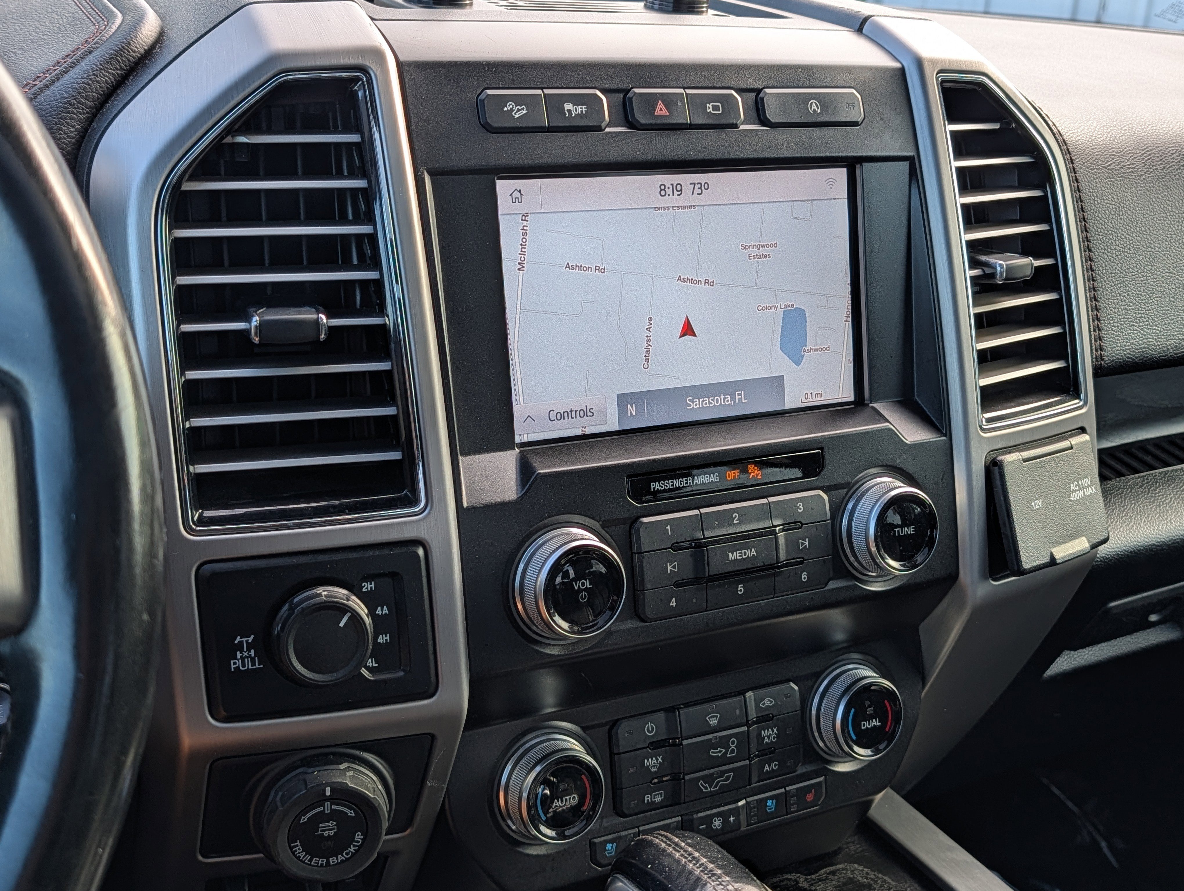 Used 2020 Ford F150 Platinum w/ Equipment Group 701A Luxury AWD/4WD image 30