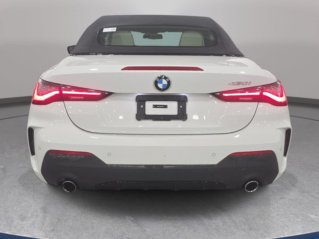 Used 2024 BMW 430i Convertible w/ M Sport Package RWD image 6