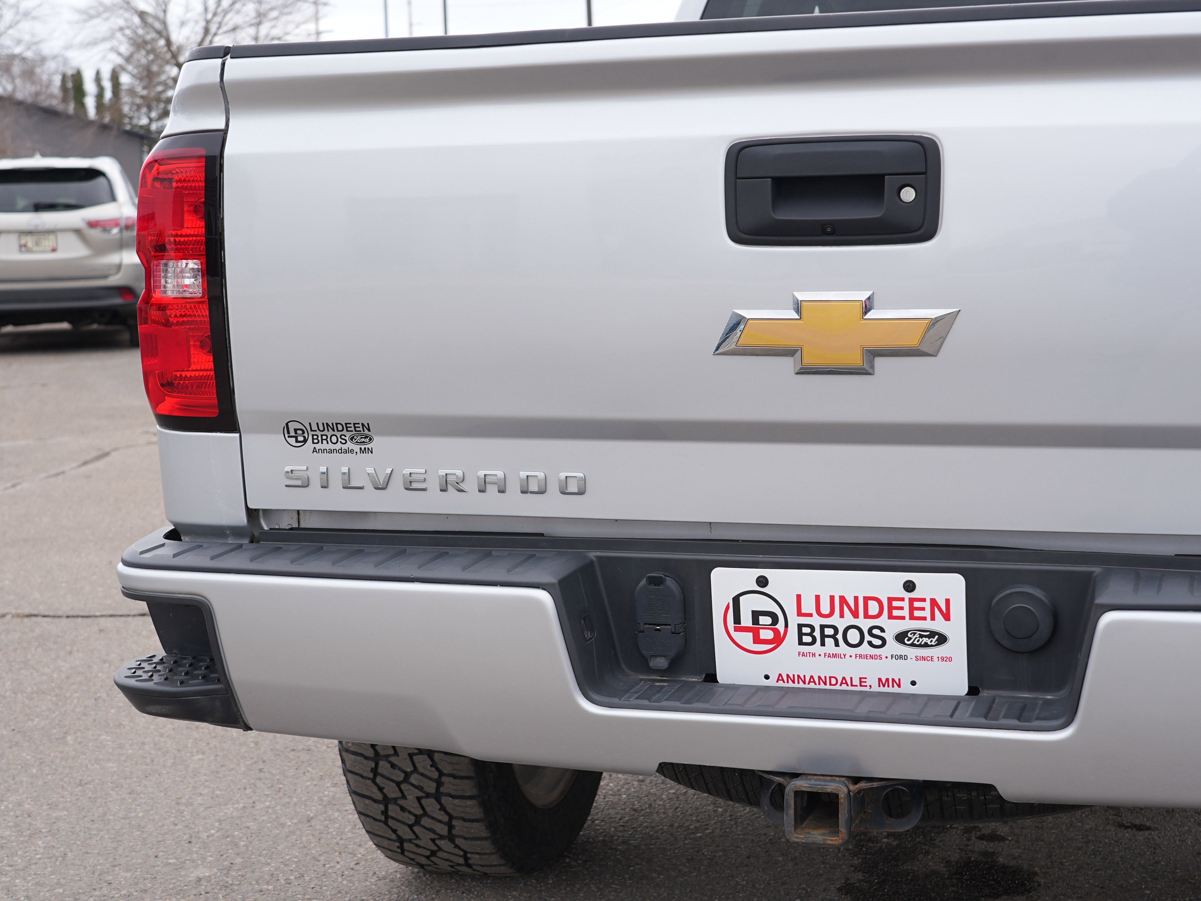 Used 2017 Chevrolet Silverado 1500 Custom image 12