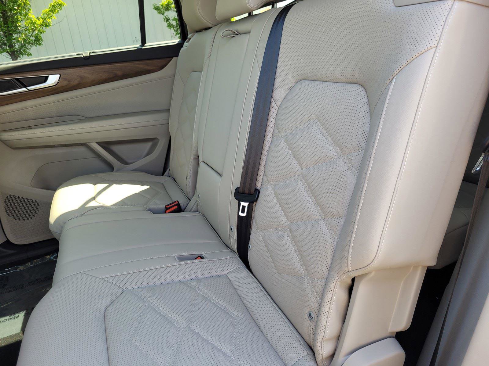 New 2026 Volkswagen Atlas SE image 11