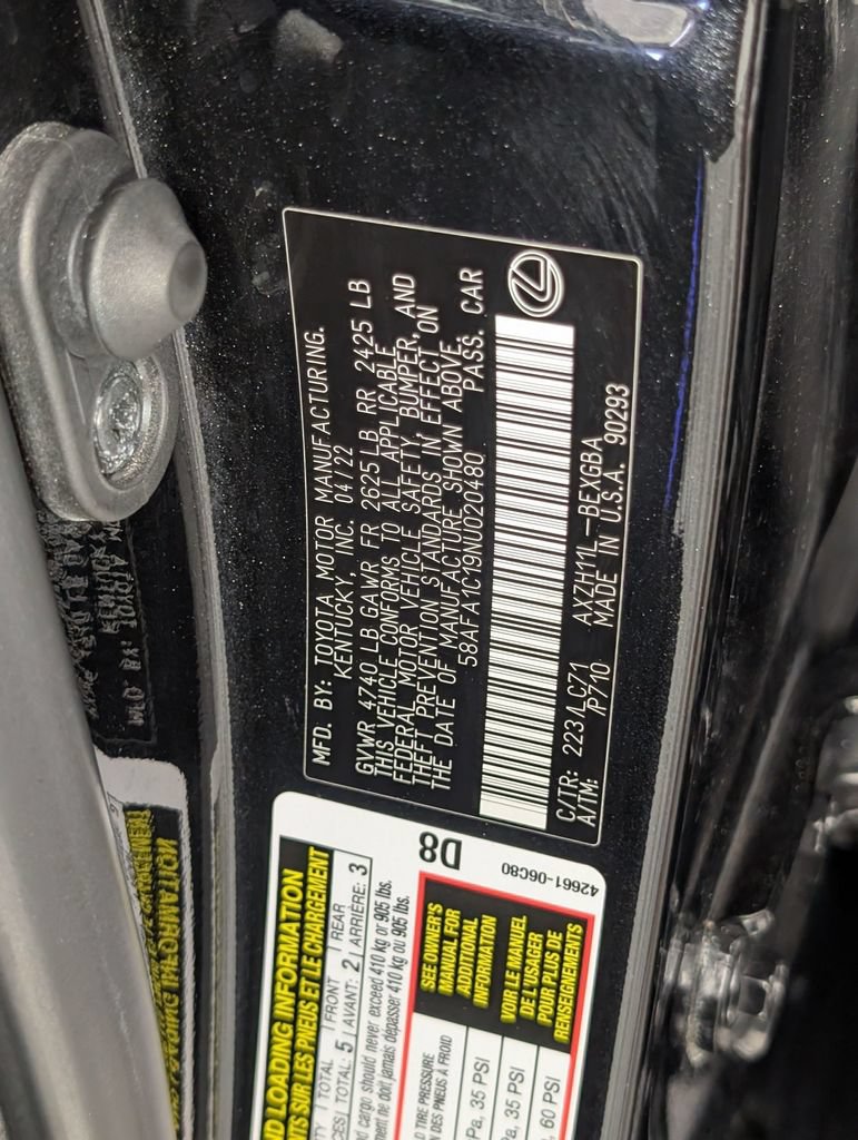 Used 2022 Lexus ES 300h Ultra Luxury w/ Protection Package (P3) FWD image 36