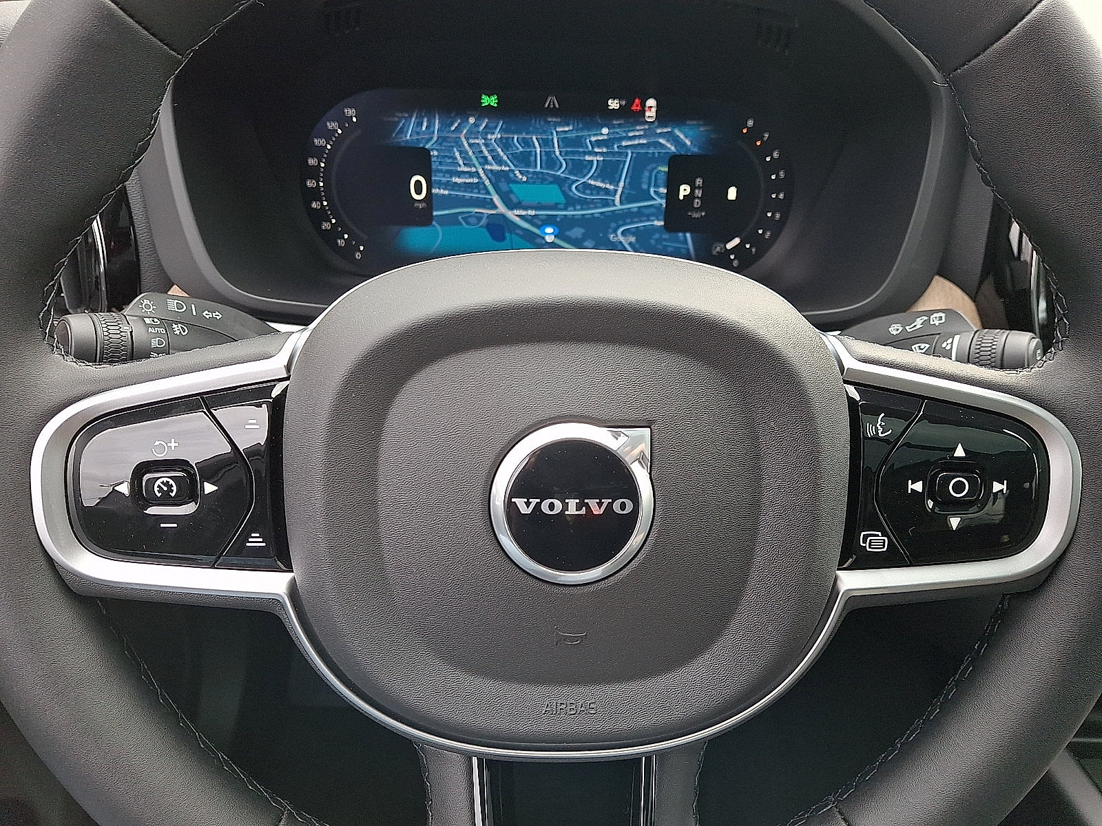 New 2026 Volvo XC60 B5 Plus w/ Protection Package Premier AWD/4WD image 11