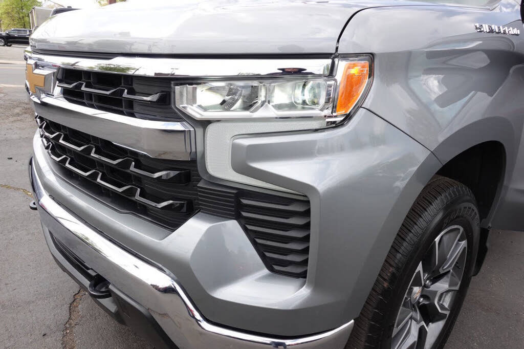 Used 2023 Chevrolet Silverado 1500 LT AWD/4WD image 58