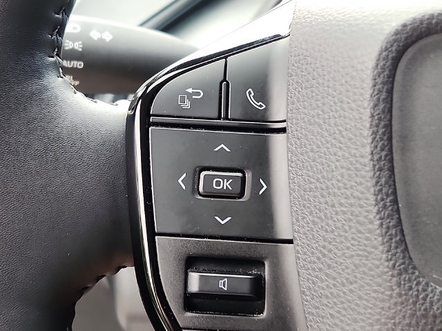 Used 2024 Toyota Prius XLE AWD/4WD image 20