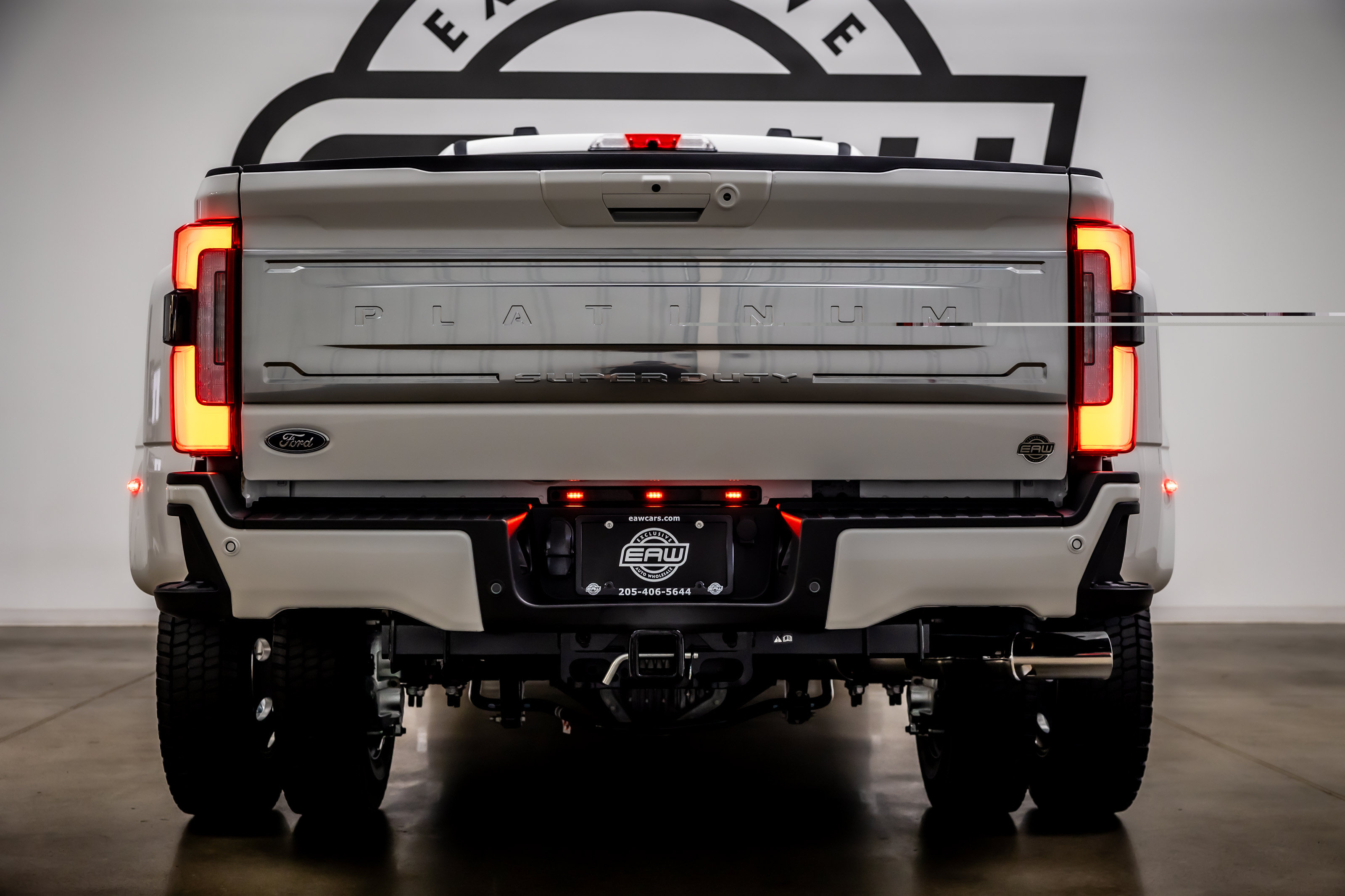 Used 2026 Ford F450 Platinum w/ Platinum Plus Package AWD/4WD image 11