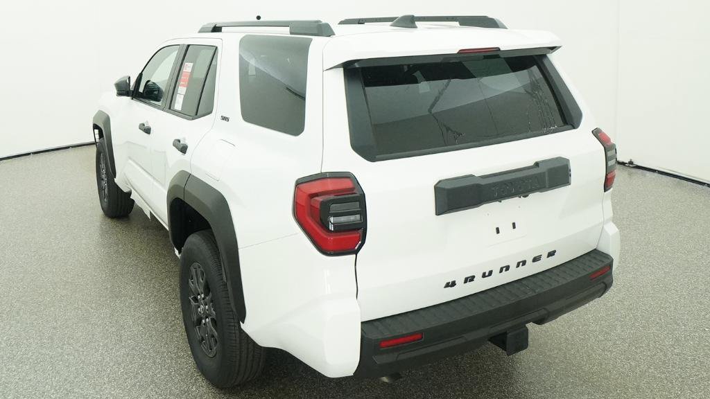 New 2026 Toyota 4Runner SR5 AWD/4WD image 29
