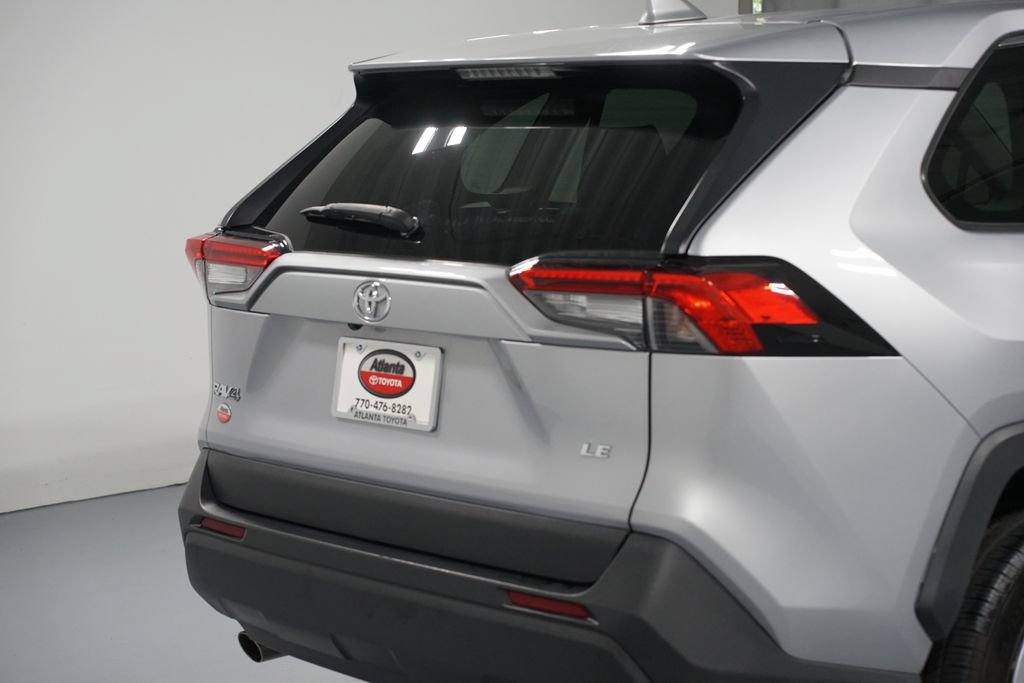 Certified 2024 Toyota RAV4 LE FWD image 9