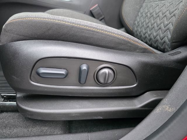 Used 2023 Chevrolet Equinox LT image 13