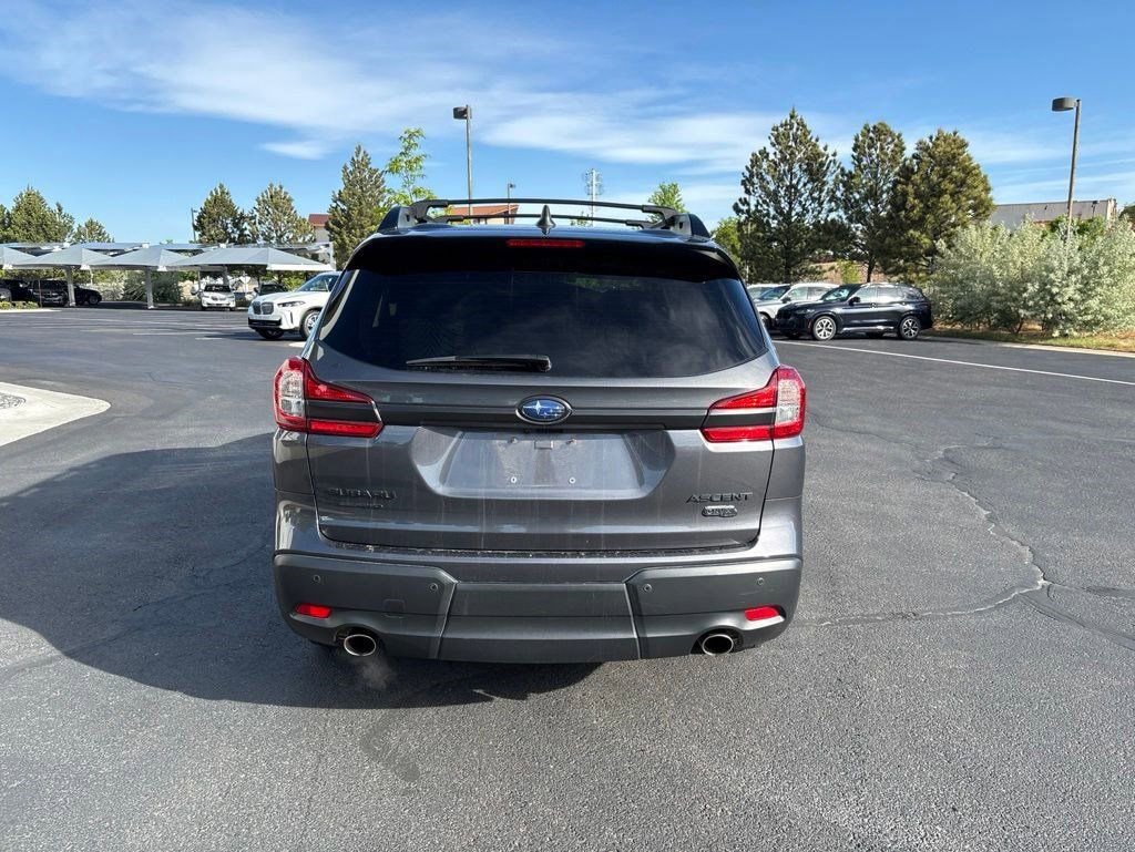 Used 2022 Subaru Ascent Onyx Edition AWD/4WD image 4