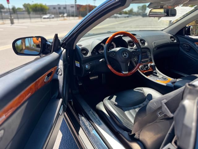 Used 2012 Mercedes-Benz SL 550 image 46