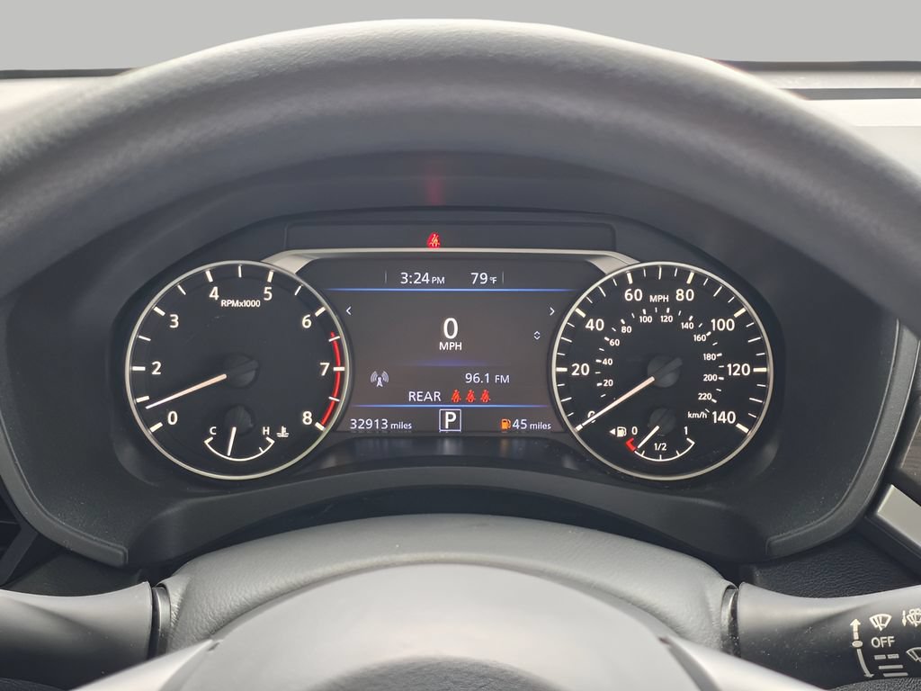 Used 2023 Nissan Altima 2.5 SV AWD/4WD image 19