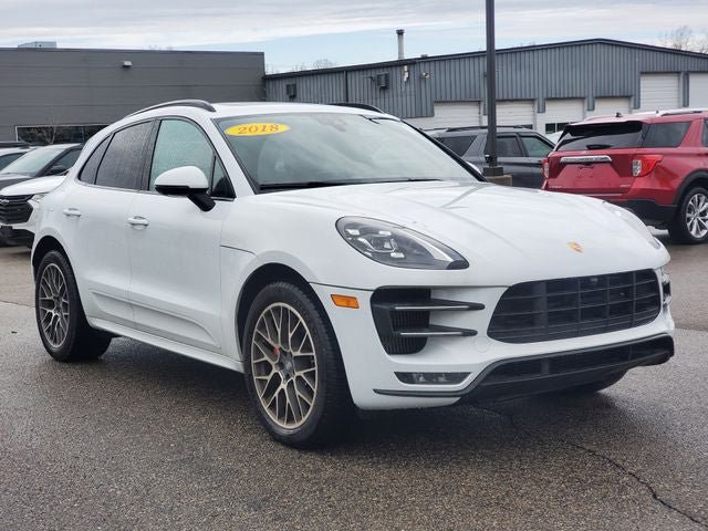 Used 2018 Porsche Macan Turbo AWD/4WD image 2