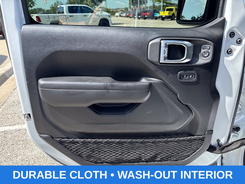 Used 2022 Jeep Wrangler Unlimited Sport AWD/4WD image 33