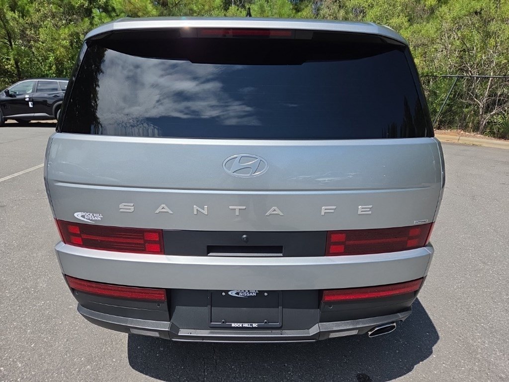 Used 2024 Hyundai Santa Fe SE AWD/4WD image 6