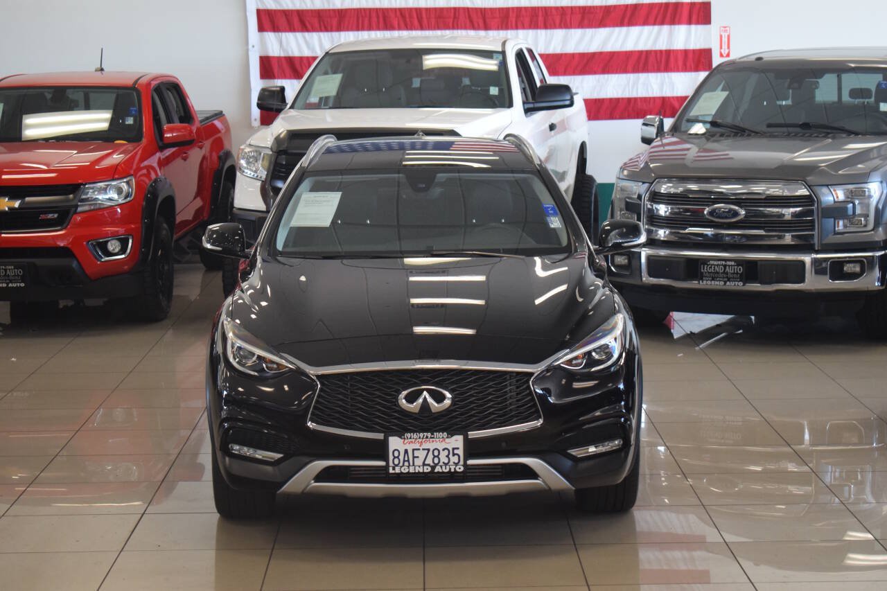Used 2018 INFINITI QX30 Premium w/ Navigation Package AWD/4WD image 8