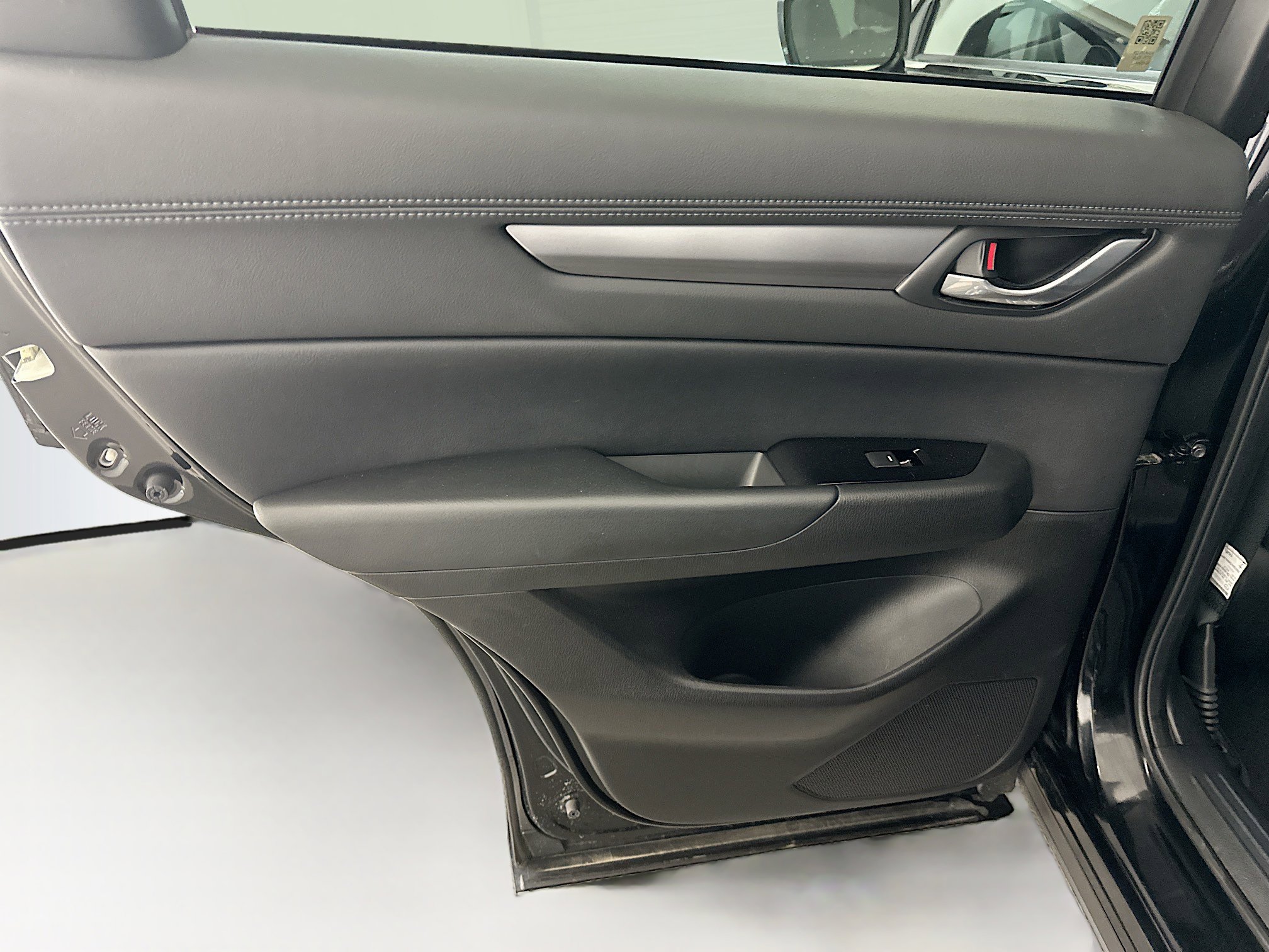 Used 2025 MAZDA CX-5 AWD 2.5 S w/ Select Package image 27