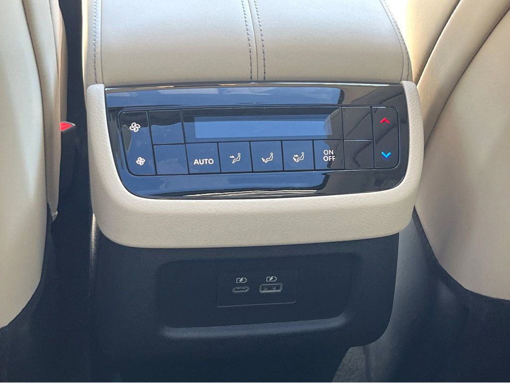 Certified 2025 INFINITI QX60 Pure image 19