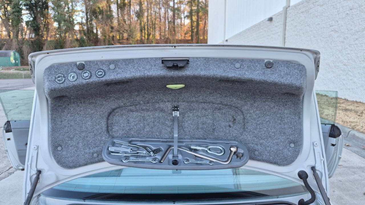 Used 2004 BMW 325Ci Coupe image 39