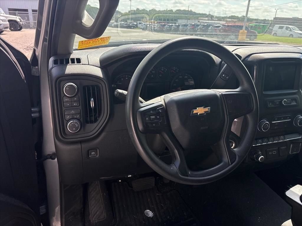 Used 2024 Chevrolet Silverado 1500 Custom AWD/4WD image 18