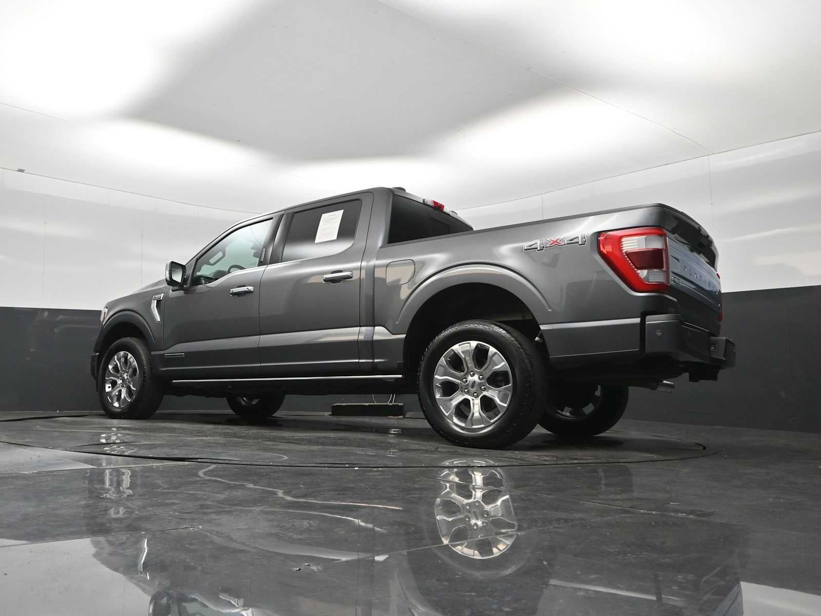Used 2022 Ford F150 Platinum w/ Equipment Group 701A High AWD/4WD image 43