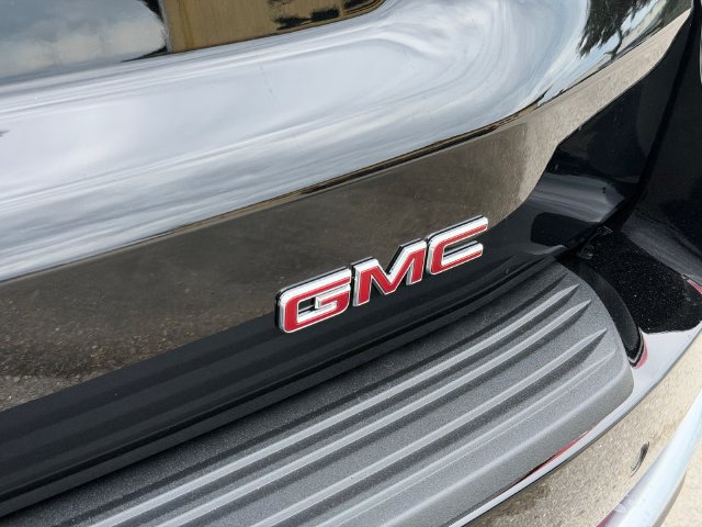New 2027 GMC Yukon Denali w/ Denali Reserve Package AWD/4WD image 15
