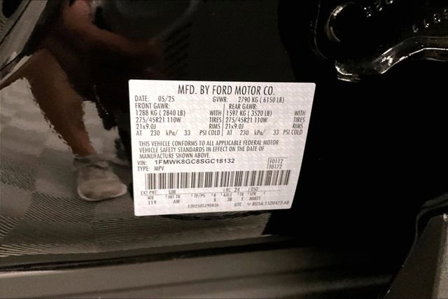 Used 2025 Ford Explorer ST w/ Sun And Sound Package AWD/4WD image 42