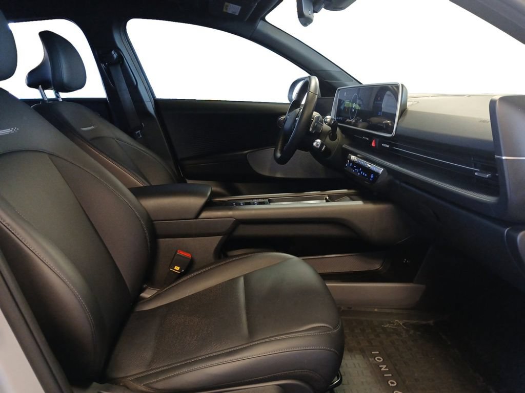 Certified 2024 Hyundai Ioniq 6 SEL RWD image 15