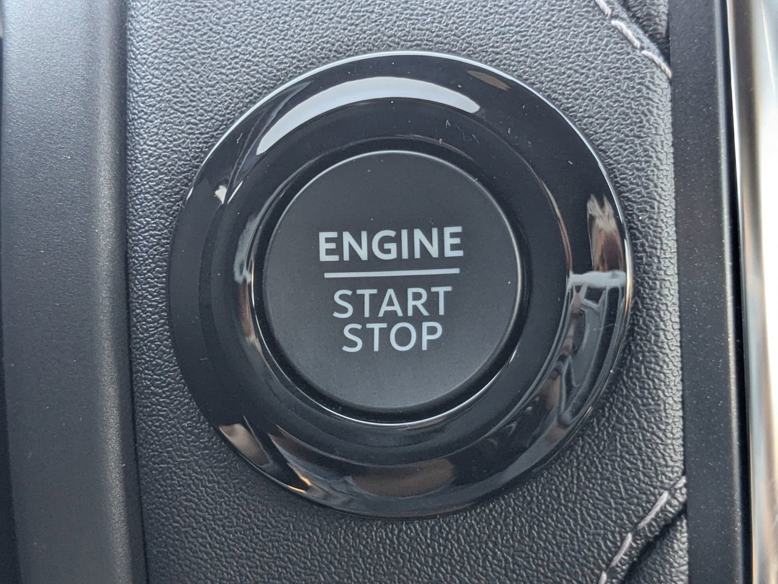 New 2025 Ford Expedition Max Platinum w/ Stealth Performance Package image 34