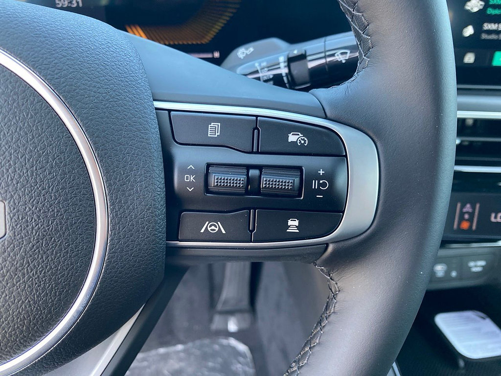 New 2026 Kia K5 GT-Line w/ GT-Line Premium Package FWD image 17