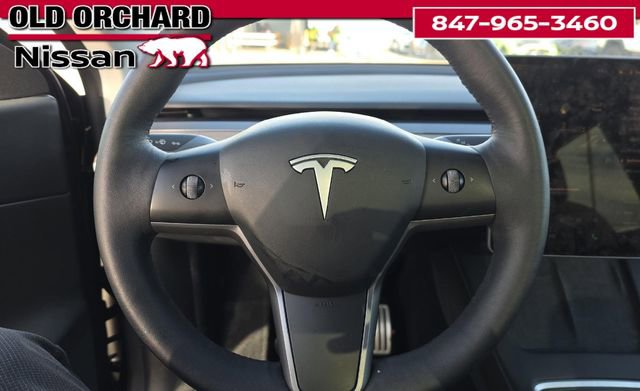 Used 2022 Tesla Model Y Performance image 9
