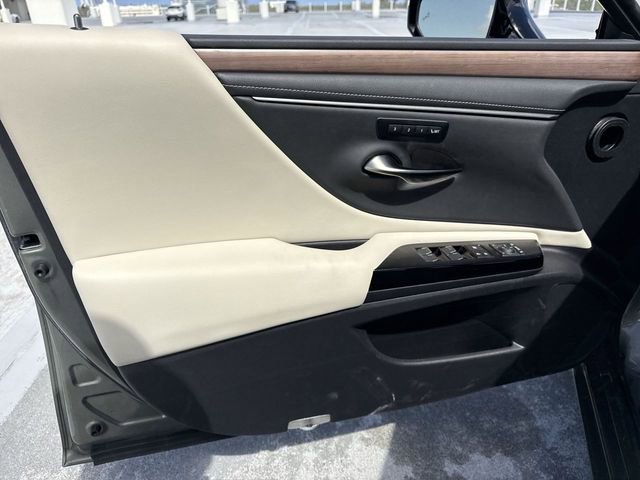 Certified 2024 Lexus ES 350 w/ Premium Package FWD image 13