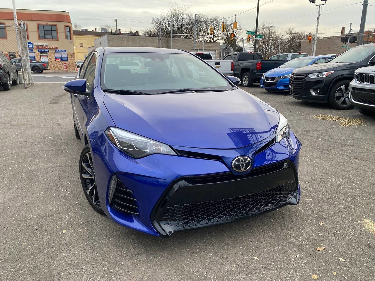Used 2019 Toyota Corolla XSE image 4