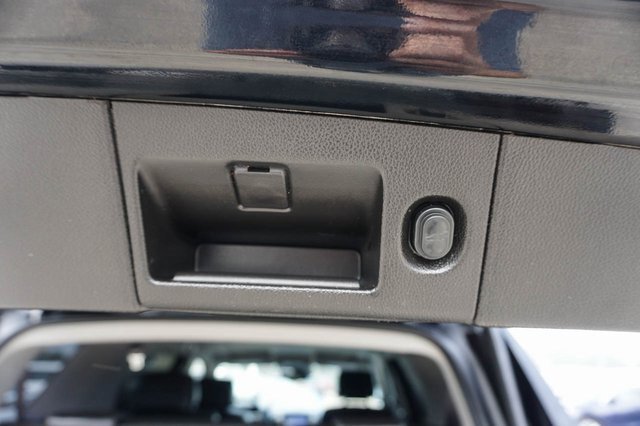 Used 2017 GMC Yukon Denali image 10