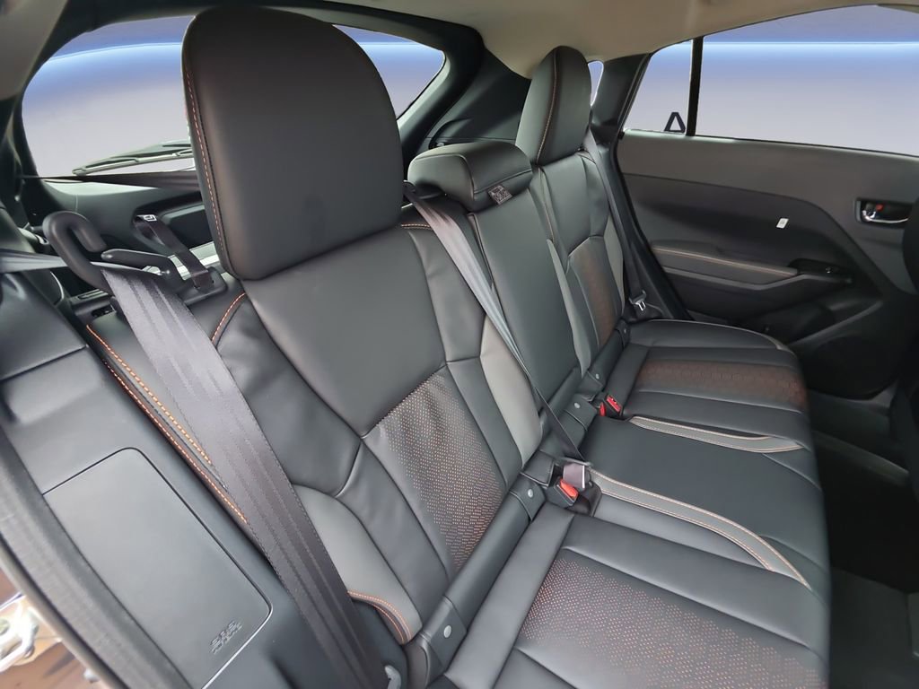 New 2026 Subaru Crosstrek 2.5i Limited w/ Crosstrek Mirror Package image 18