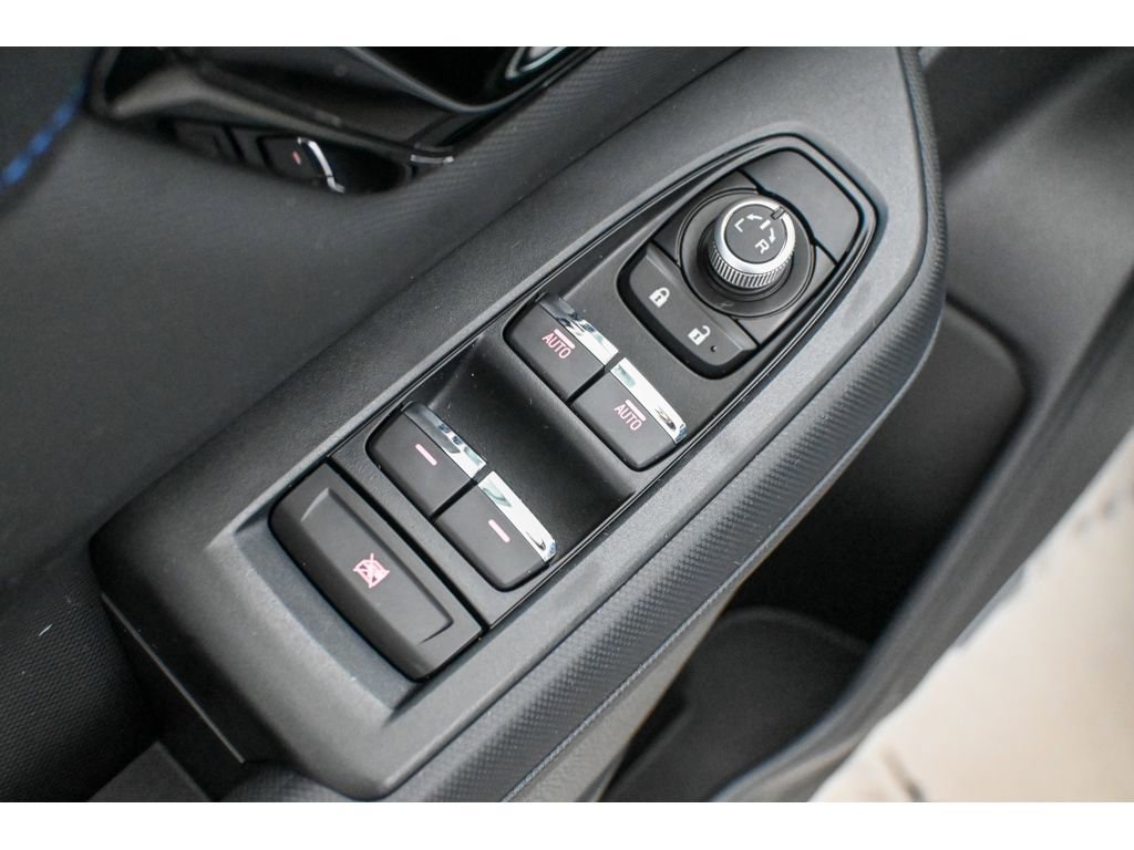 Used 2025 Subaru Forester Limited image 15