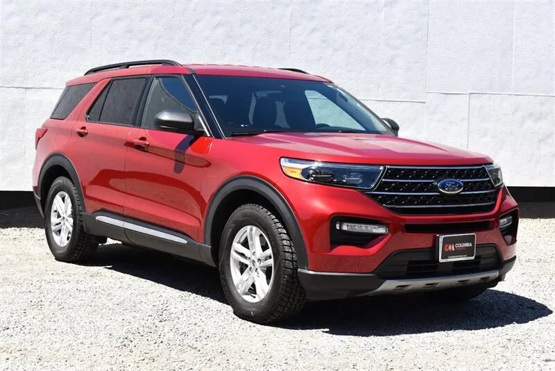 Used 2020 Ford Explorer XLT w/ Equipment Group 202A AWD/4WD image 1