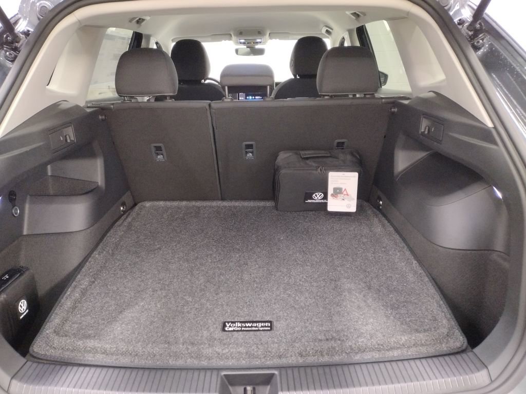 New 2026 Volkswagen Tiguan S AWD/4WD image 15