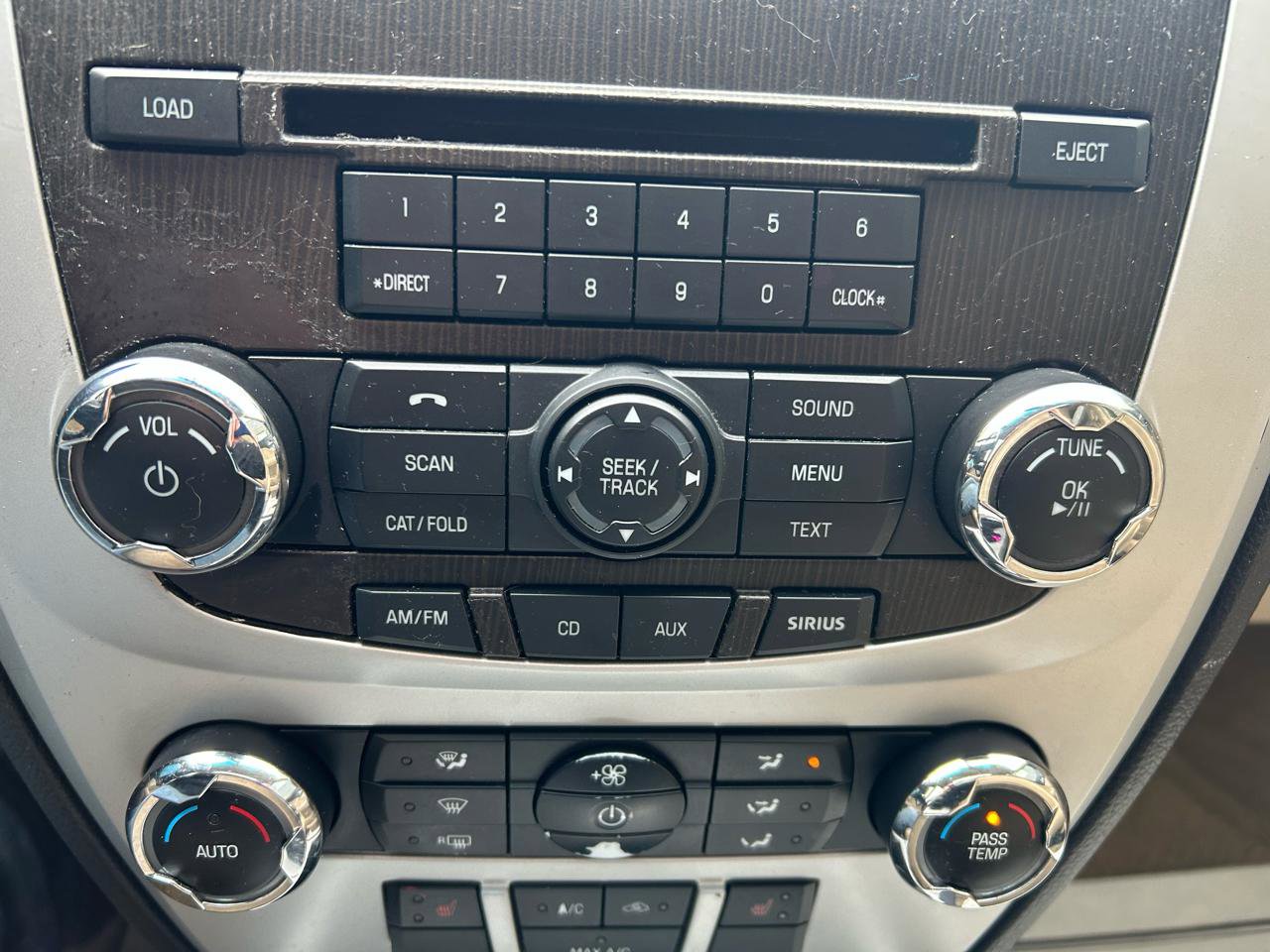 Used 2010 Mercury Milan Premier image 24