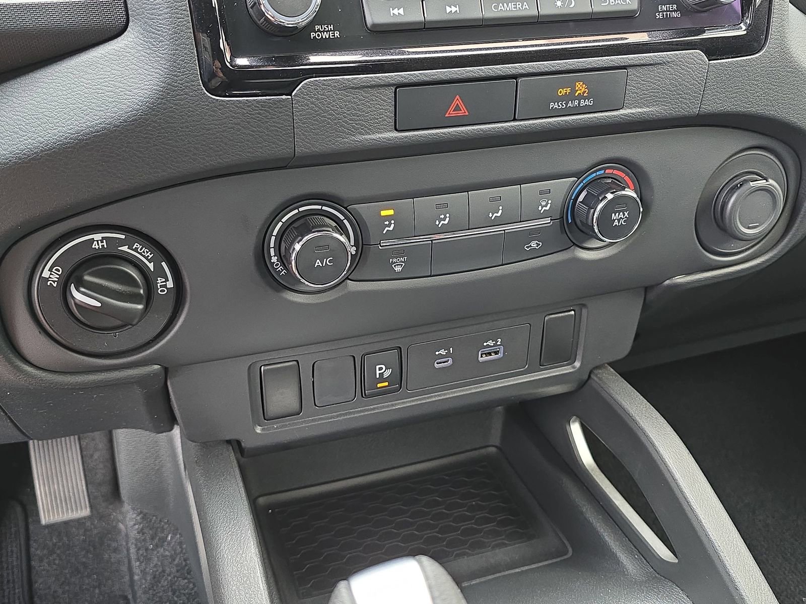 Used 2023 Nissan Frontier SV w/ Technology Package image 26