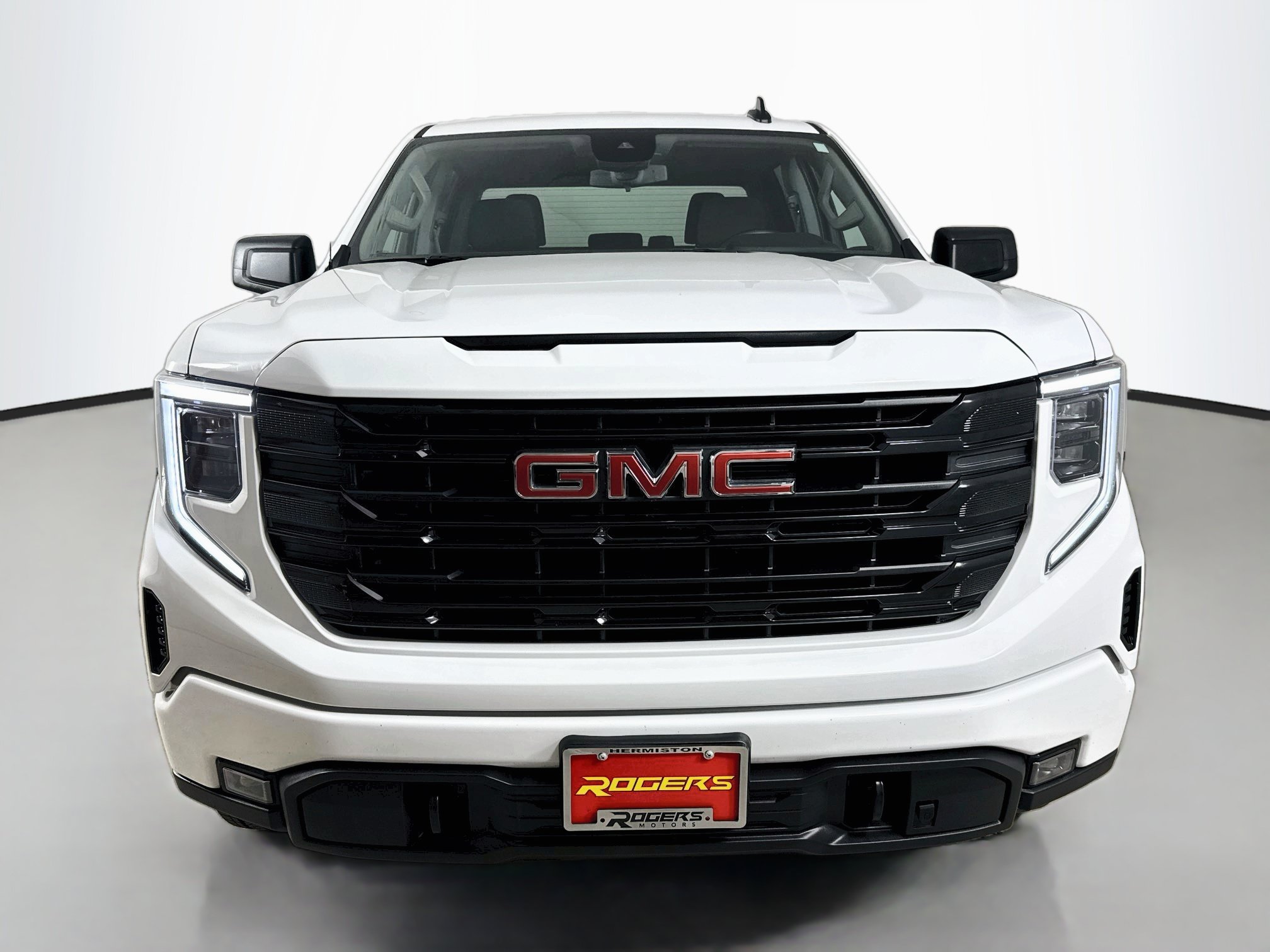 Certified 2025 GMC Sierra 1500 Elevation AWD/4WD image 2