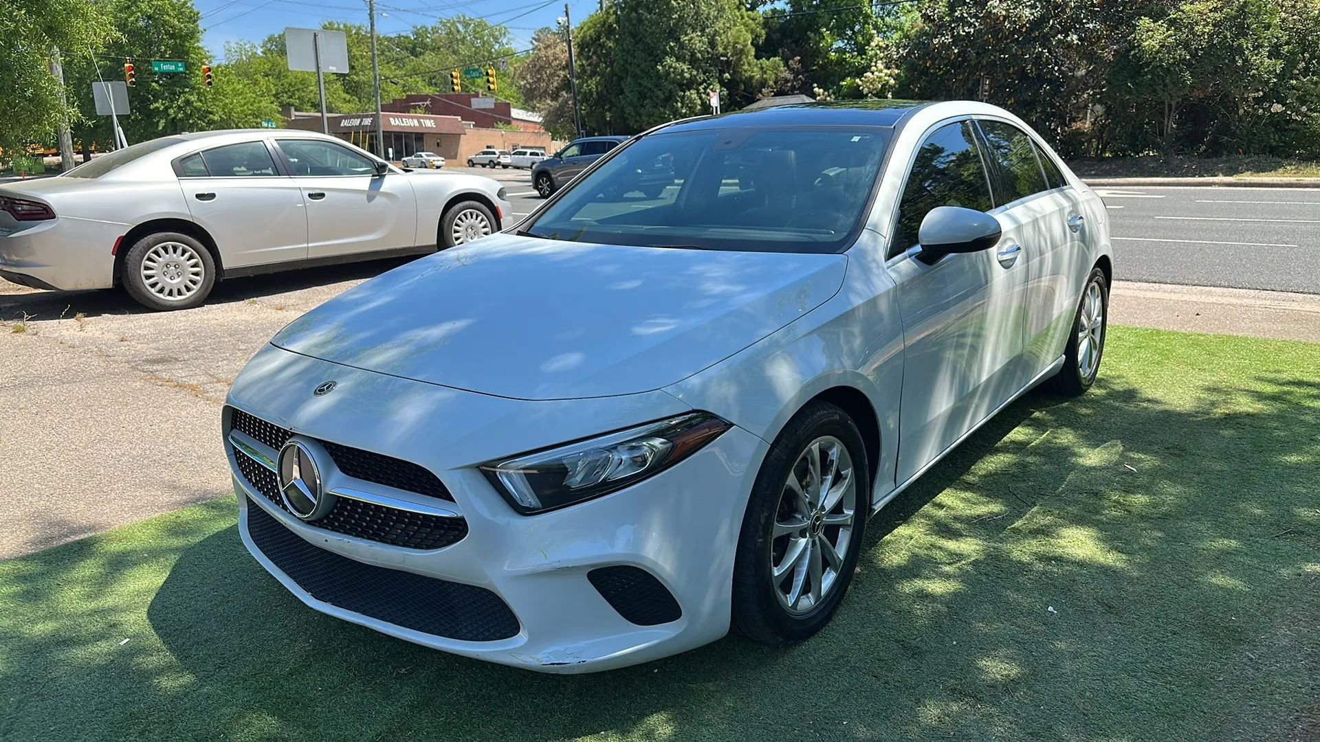 Used 2020 Mercedes-Benz A 220 4MATIC w/ Premium Package image 3